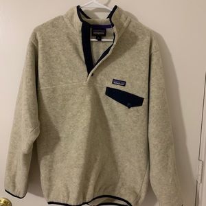 Unisex authentic Patagonia pullover